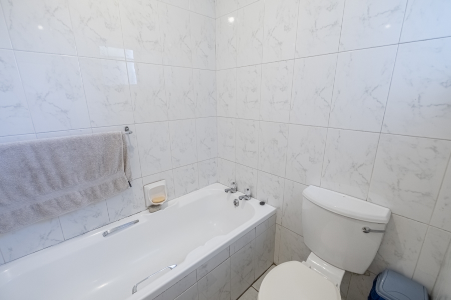 2 Bedroom Property for Sale in South End Eastern Cape
